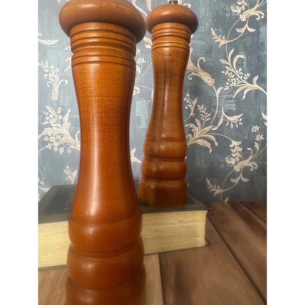 Vintage Verity Southall Wood Salt Shaker and Pepper Mill Set Made in USA MCM 10